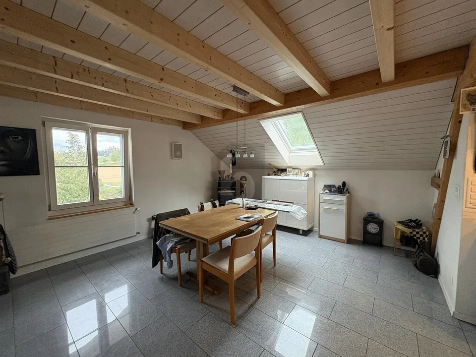 With pellet stove and visible beams! – photo 2 of 4
