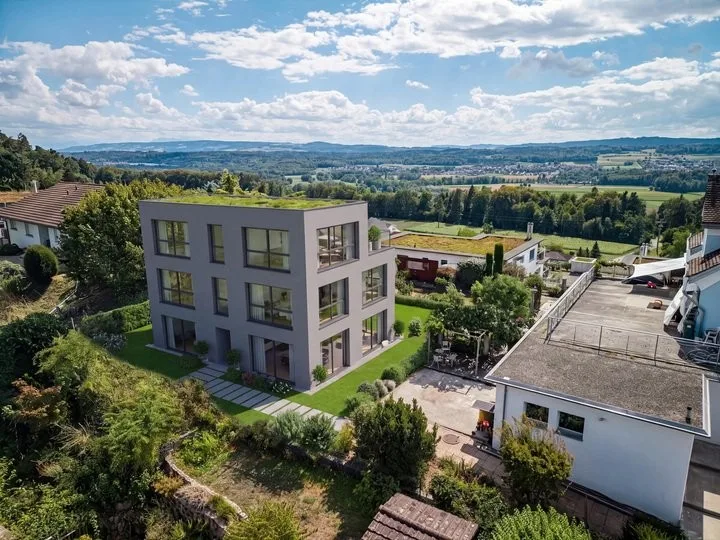 909 M² ATTRAKTIVES WOHNBAULAND NAHE ZÜRICH UND AARAU – photo 2 sur 9