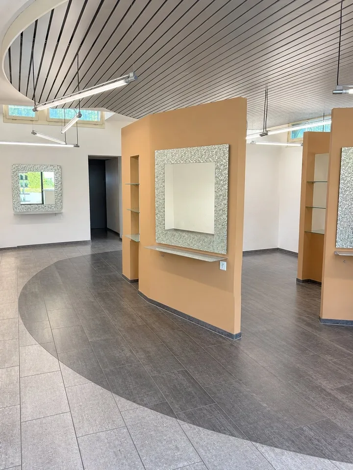 Gewerbefläche an der Hauptstrasse von Dübendorf – foto 7 di 8