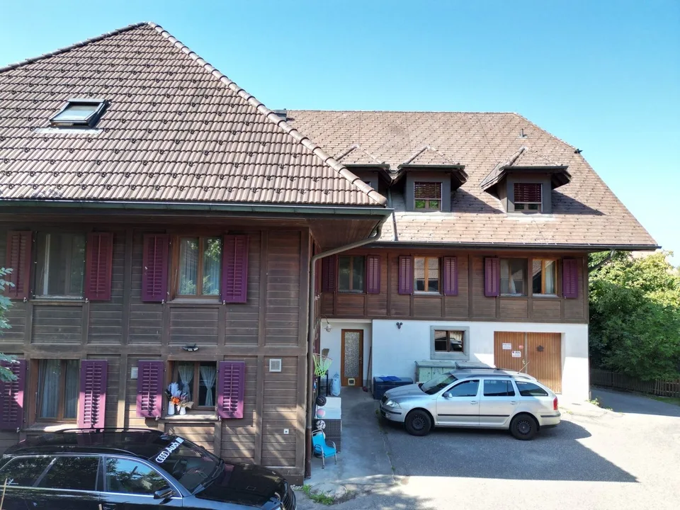 Habiter et travailler réunis - charmant Stöckli avec potentiel commercial et d'expansion – photo 11 sur 13