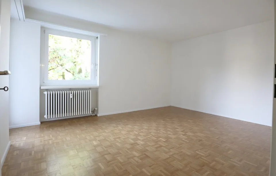 Sanierte Wohnung mit schönem Balkon – Foto 8 von 9