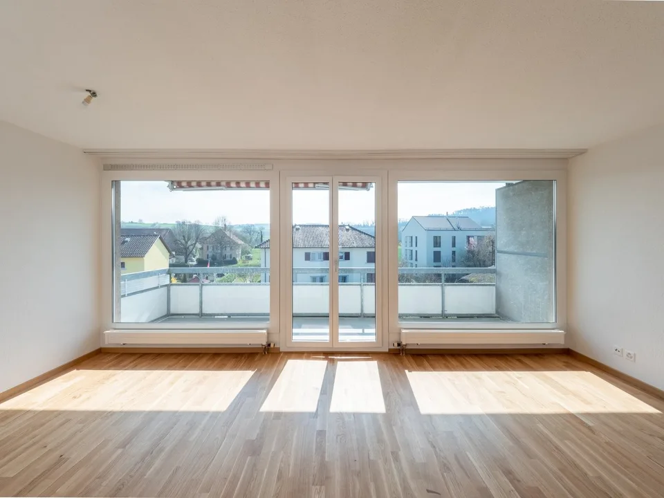 Logement de 3.5 pièces au 1er étage avec balcon – Foto 4 von 7