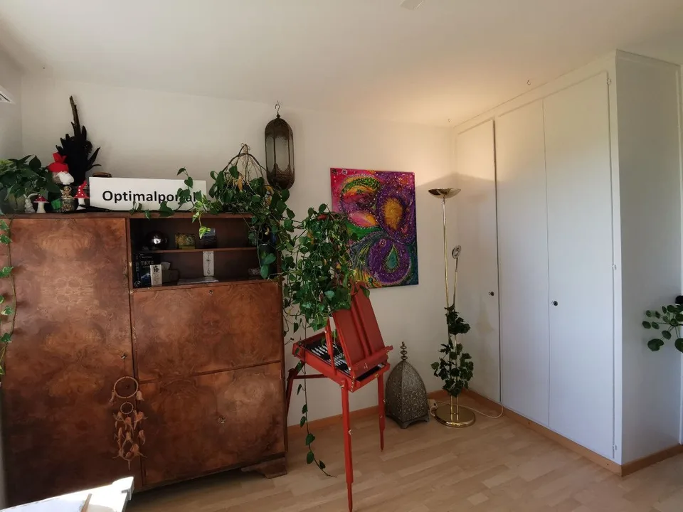 günstige, schöne 4-Zimmer Wohnung mit toller Aussicht – Foto 8 von 17