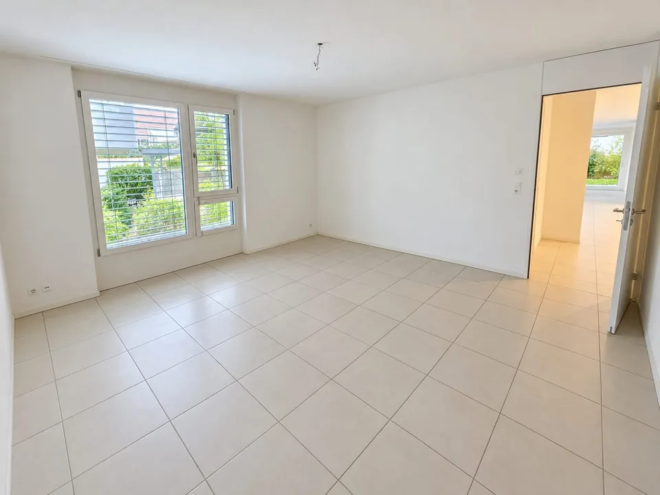 Wir suchen dringend einen Nachmieter für eine superschöne Wohnung mit Terrasse und Rasenplatz – Foto 8 von 12
