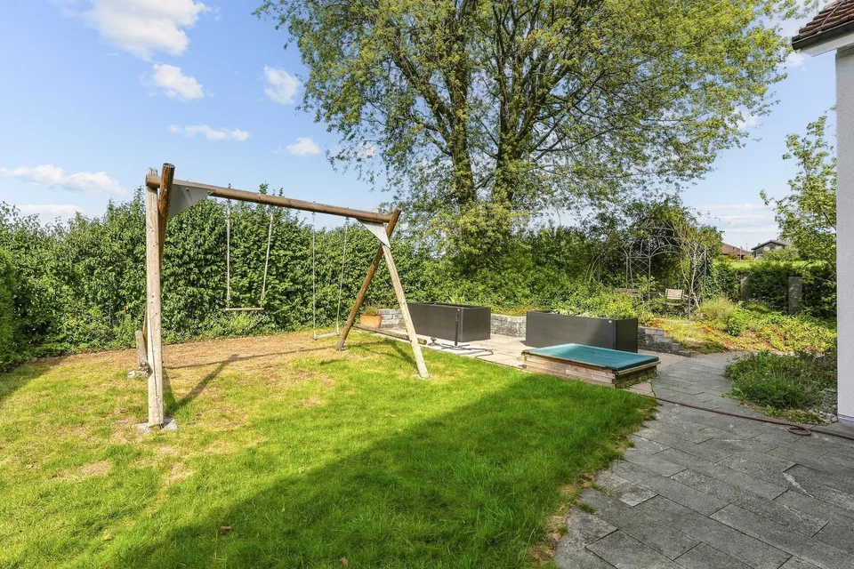 WOHNEN MIT GROSSZÜGIGKEIT, KOMFORT UND EXKLUSIVEM AMBIENTE – foto 8 di 10