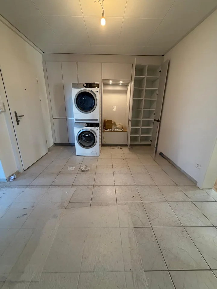 Emménager et se sentir chez soi dans cet appartement de 3 pièces fraîchement rénové avec 2 balcons – photo 7 sur 9