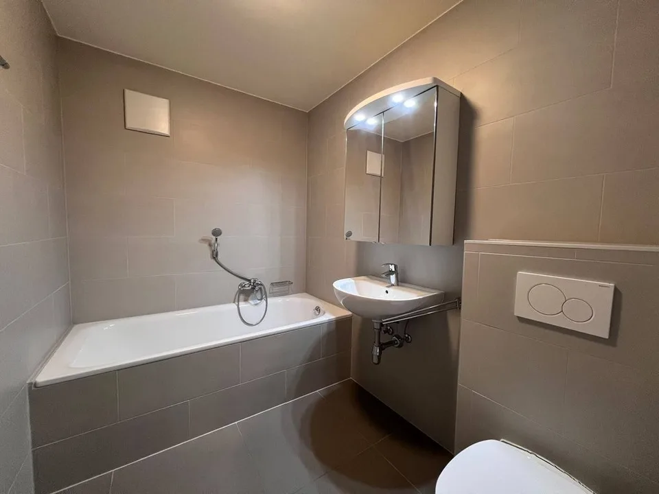 À louer - Bel appartement de 2.5pcs au 3ème – foto 5 di 14