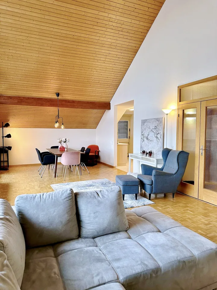4.5-Zimmer-Wohnung mit grosser Balkon in Spreitenbach – Foto 3 von 18