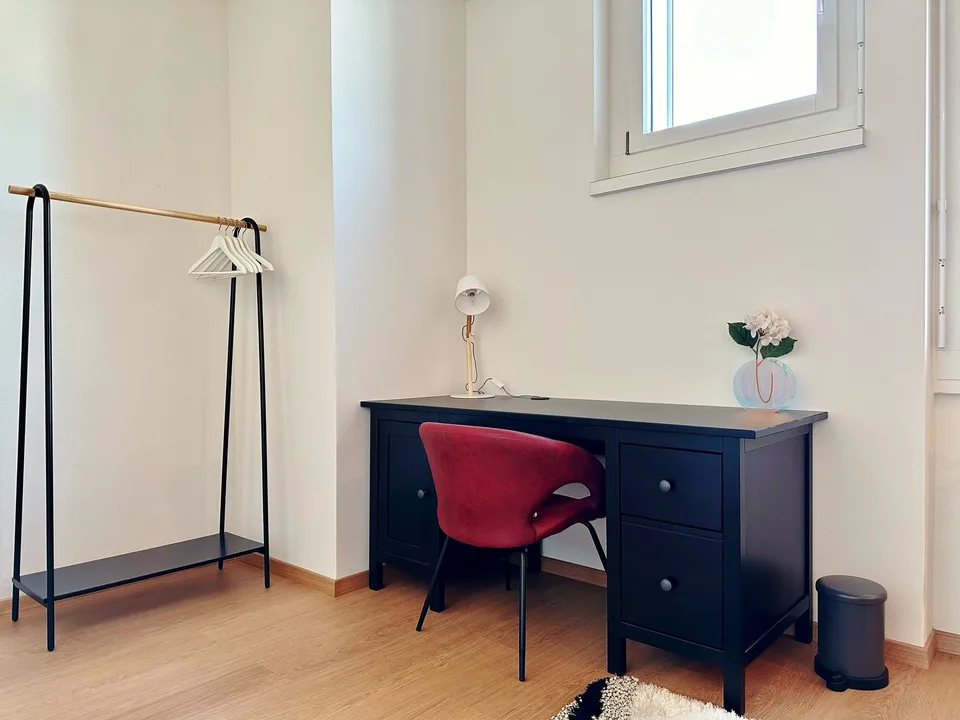 4.5-Zimmer-Wohnung mit grosser Balkon in Spreitenbach – Foto 7 von 18