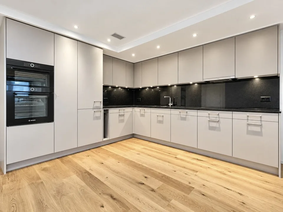 TOLLE NEUBAUWOHNUNG AN UNVERBAUBARER LAGE – Foto 4 von 7