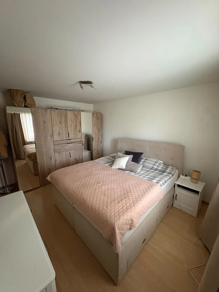Ruhige 2-Zimmer-Wohnung mit Balkon ab 01.11.2026 – Foto 3 von 9