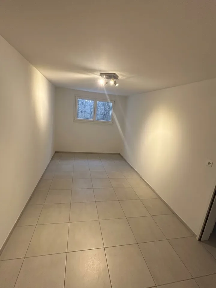 Doppeleinfamilienhaus in Biel-Benken BL – Foto 19 von 23