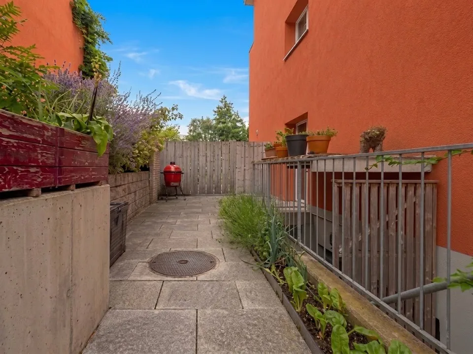 Doppeleinfamilienhaus in Biel-Benken BL – Foto 4 von 23