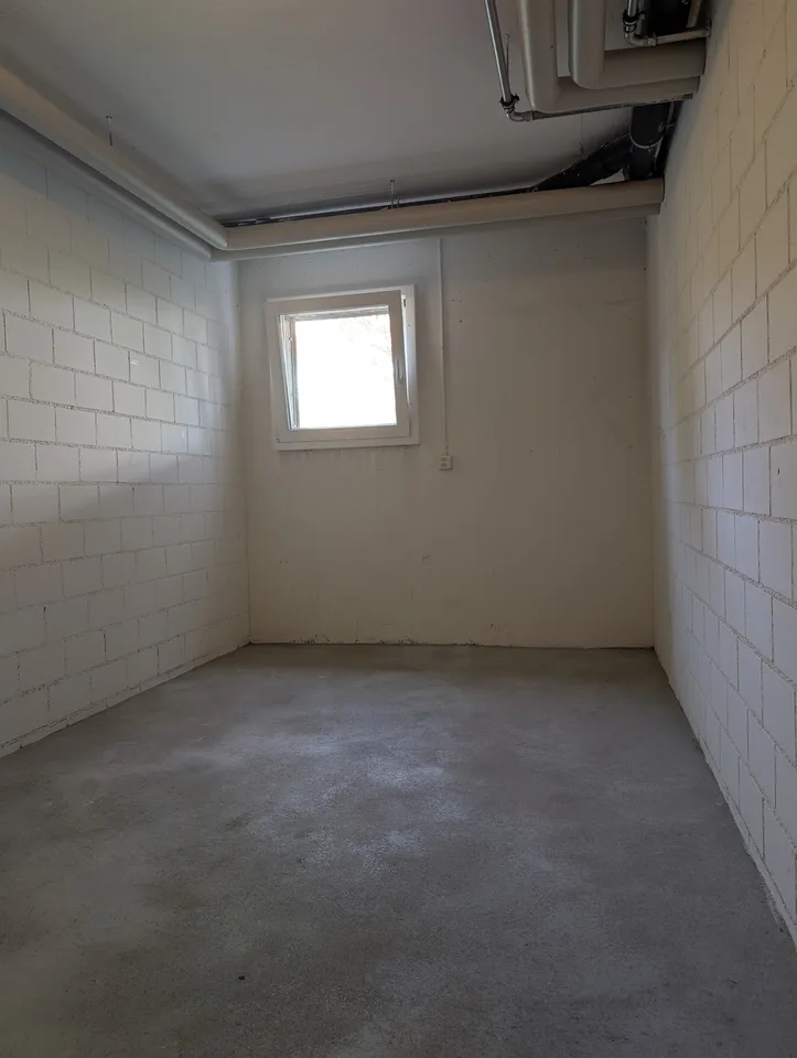 4.5-Zimmer-Maisonettewohnung mit Galerie und Balkon in Ziefen – Foto 25 von 29