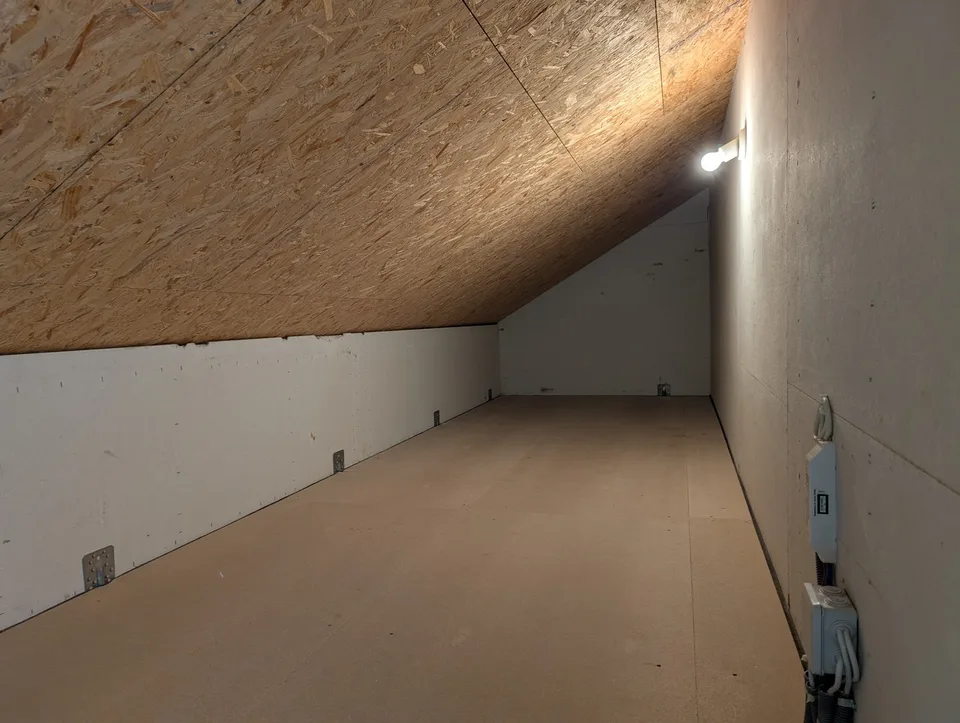 4.5-Zimmer-Maisonettewohnung mit Galerie und Balkon in Ziefen – Foto 19 von 29