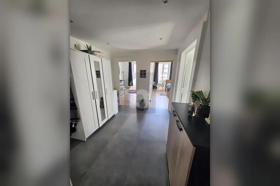 Charmanter und renovierter Altbau – Foto 3 von 4