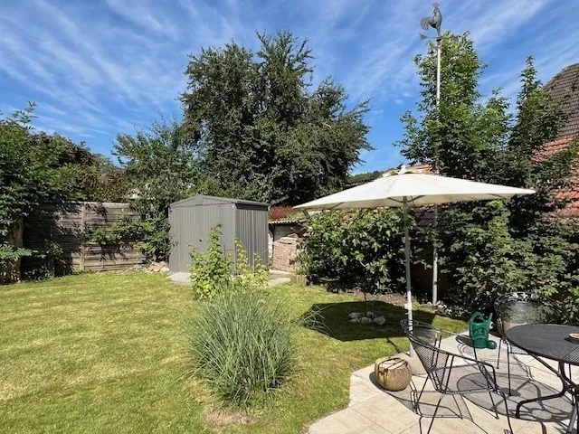 Grosszügige Wohnung mit Balkon und schöner Aussicht – Foto 9 von 10