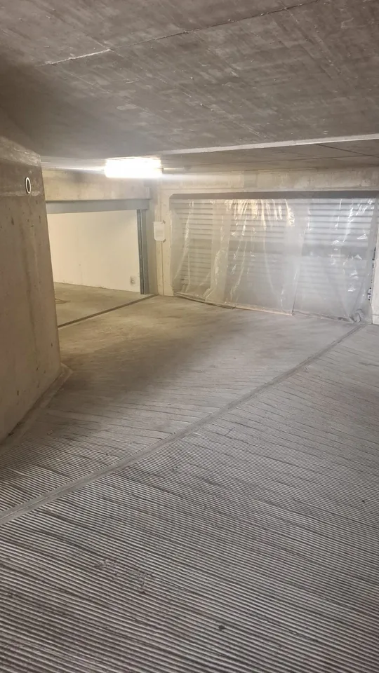 Parkplatz zu vermieten in Tiefgarage – Foto 4 von 7