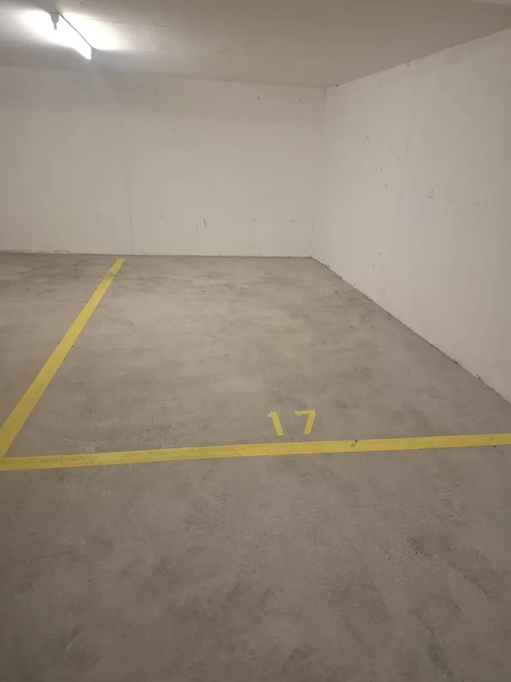 Parkplatz zu vermieten in Tiefgarage – Foto 3 von 7