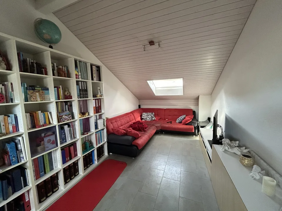 Möbliertes Zimmer mit eigenem Badezimmer und Parkplatz – 6034 Inwil bei Luzern – photo 8 sur 8
