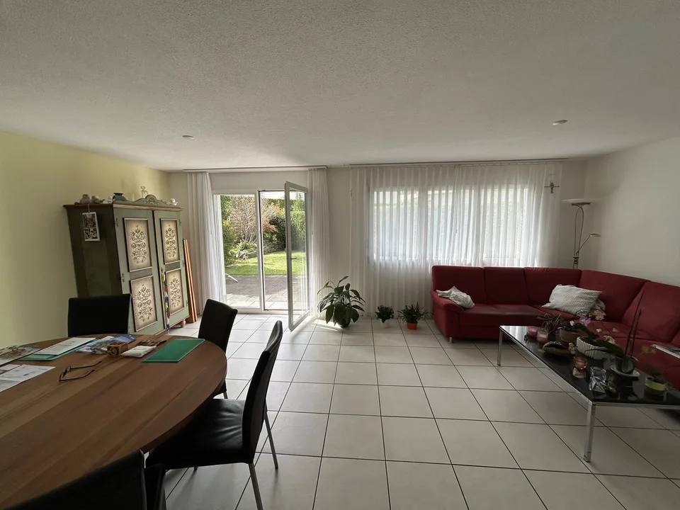 Möbliertes Zimmer mit eigenem Badezimmer und Parkplatz – 6034 Inwil bei Luzern – photo 7 sur 8