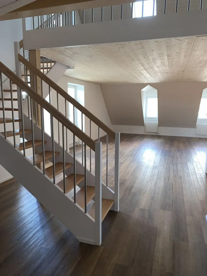 Schönes Loft mit Galerie zu vermieten – Foto 6 von 12