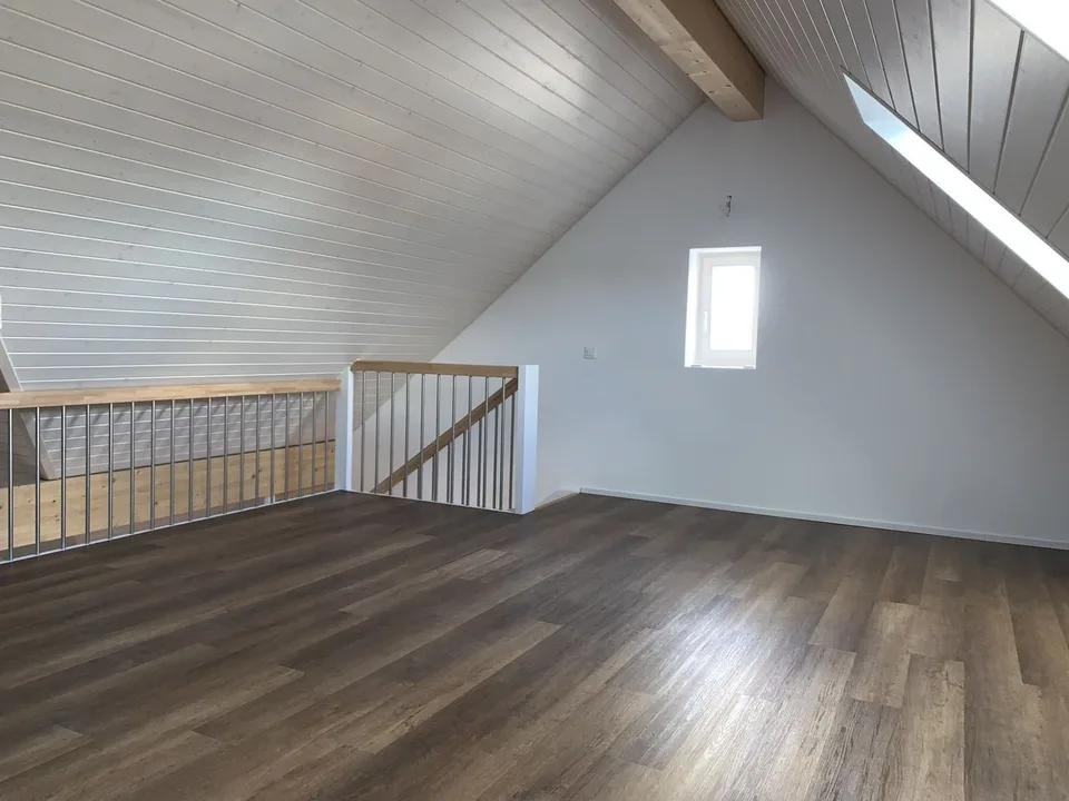 Schönes Loft mit Galerie zu vermieten – Foto 10 von 12