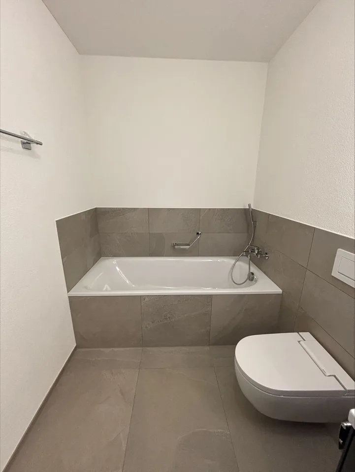 Moderne 4 ½ Zimmer-Wohnung im Ziegeleiquartier, Berg TG – foto 9 di 15