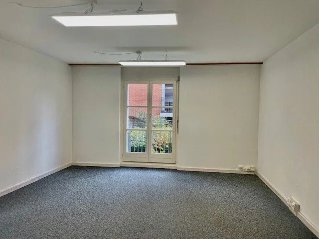 Zentrale Büroräumlichkeit – photo 2 sur 3