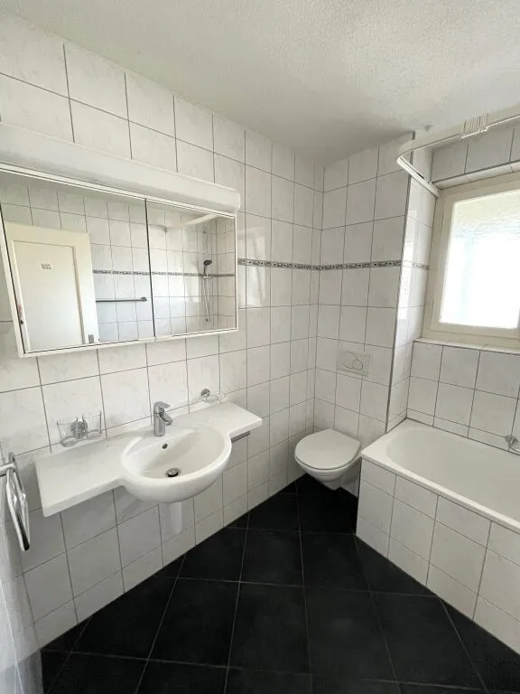 Charmante 3-Zimmer-Wohnung mit Wohlfühlcharakter – foto 2 di 8