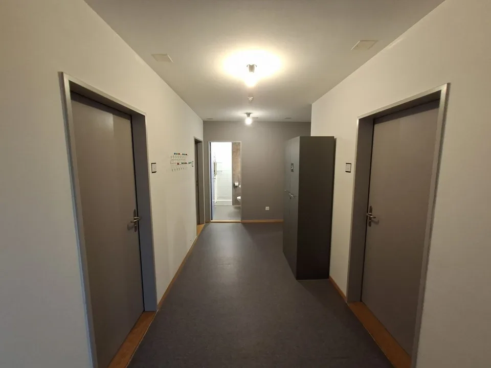 Möbliertes, helles WG-Zimmer - Zentral, modern und alles inklusive – Foto 7 von 7