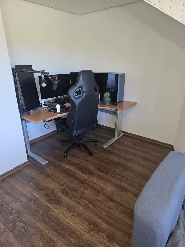 2 Zimmer Dachwohnung – Foto 3 von 10