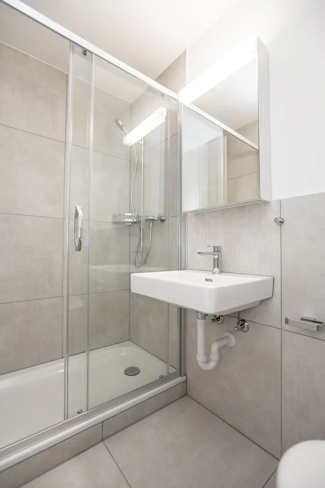 Helle und moderne Wohnung an guter Lage – Foto 4 von 6