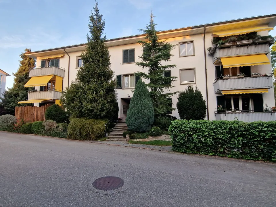 3.5-Zimmer Wohnung in gepflegter Altliegenschaft (1. OG, 76m2, Renovation 2022) – photo 8 sur 10