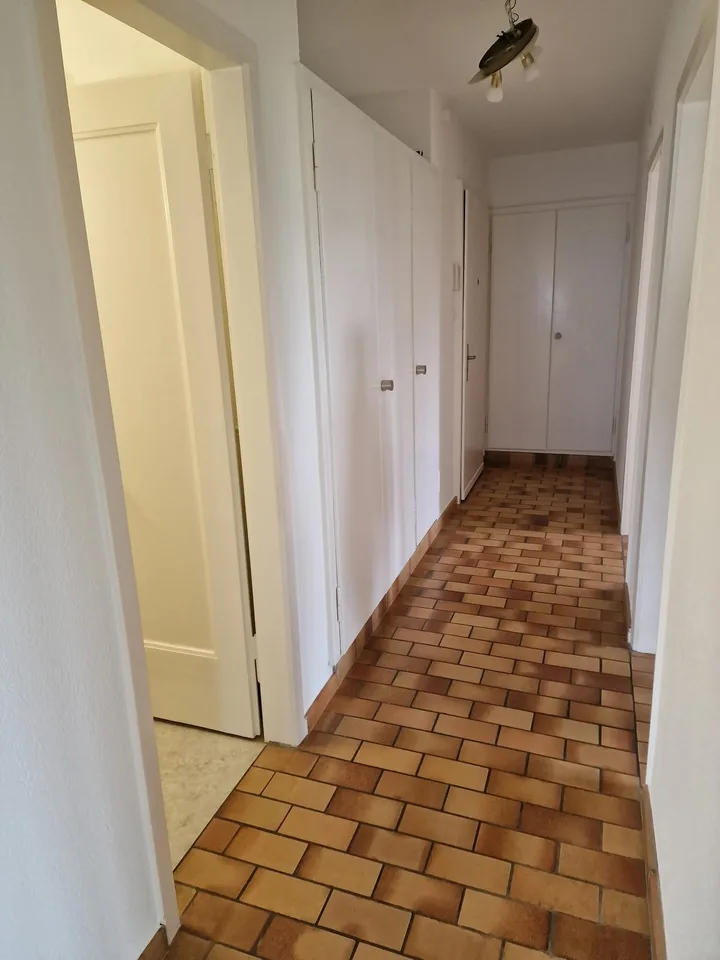 3.5-Zimmer Wohnung in gepflegter Altliegenschaft (1. OG, 76m2, Renovation 2022) – photo 6 sur 10