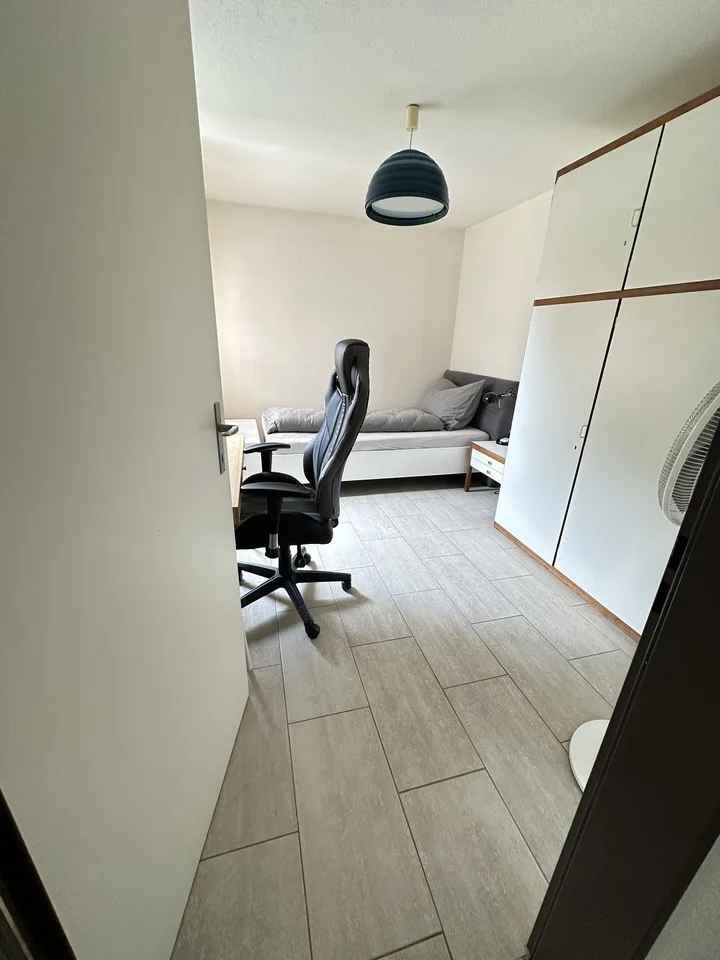 MydiHei Co-living: Furnished Room in an "All Boys" Flatshare – Foto 2 von 14