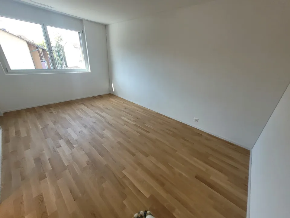 Erstbezug im HIGH FIVE Grosszügige 4.5-Zimmerwohnung mit Wintergarten & Balkon – Foto 8 von 12