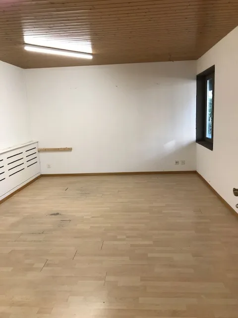 Vielseitig Nutzbare Gewerbe- Hobby- Lagerfläche – photo 5 sur 6