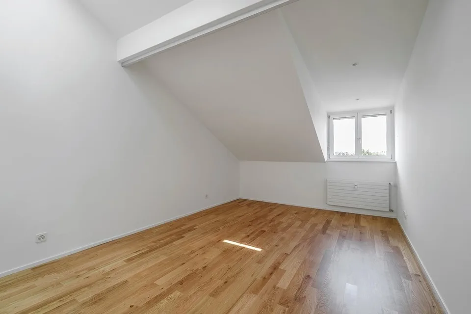 Appartement de 3,5 pièces fraîchement rénové dans le quartier de Hirzbrunnen – photo 7 sur 8