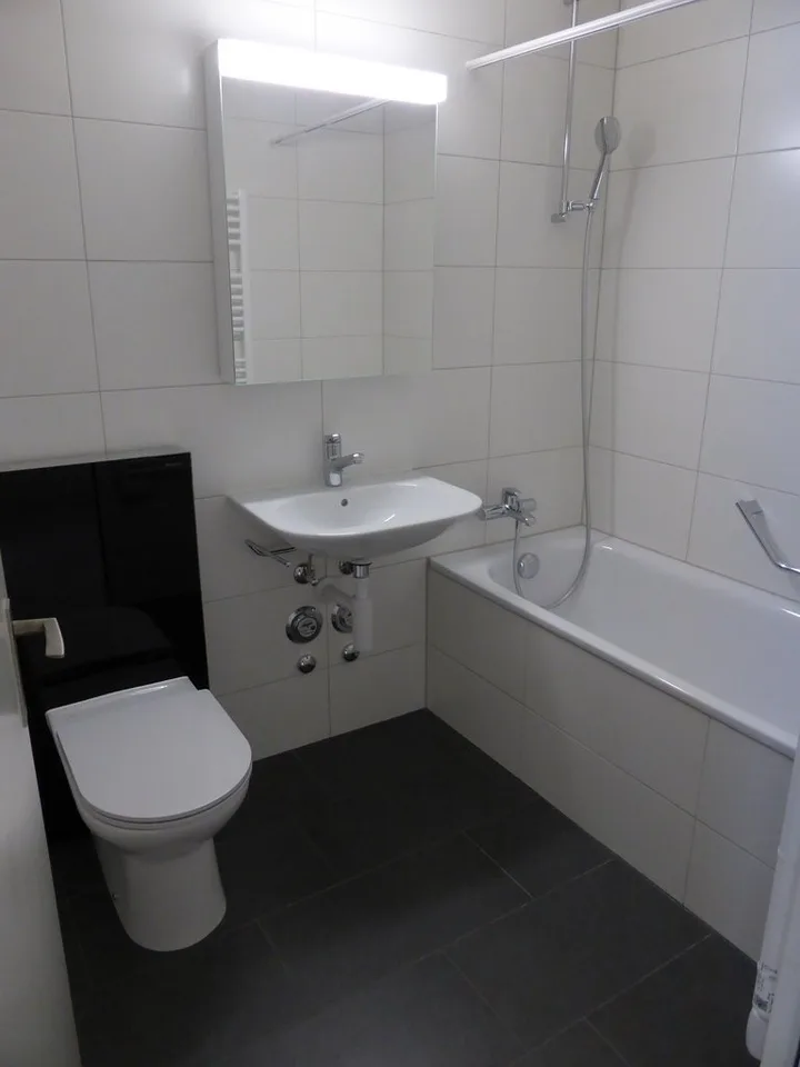 3.5 Zimmer-Wohnung mit schöner Aussicht am Sonnenhügel zu vermieten – Foto 6 von 10