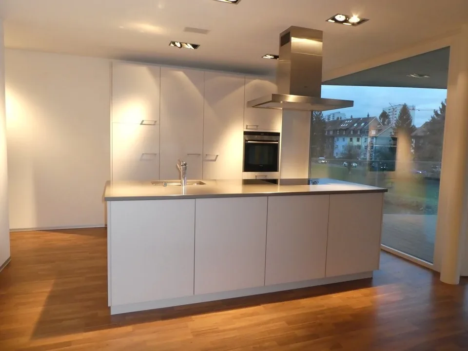 Moderne 3.5-Zimmerwohnung direkt an der Birs – Foto 2 von 8