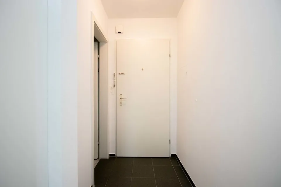 Wohnung mit moderner Küche & Balkon für Singles – Foto 6 von 8