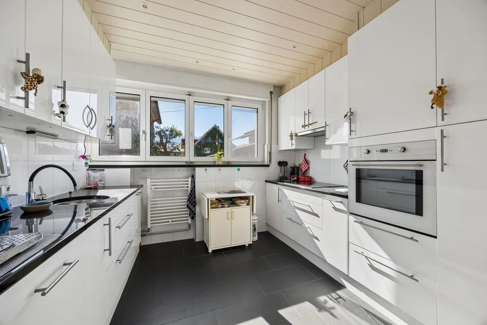Zuhause mit Charakter und Perspektive – Foto 3 von 13