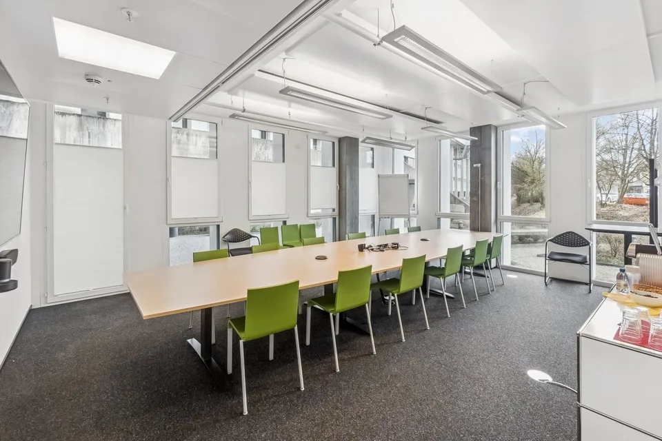 Bürofläche im Erdgeschoss in repräsentativem Gewerbehaus – foto 4 di 9