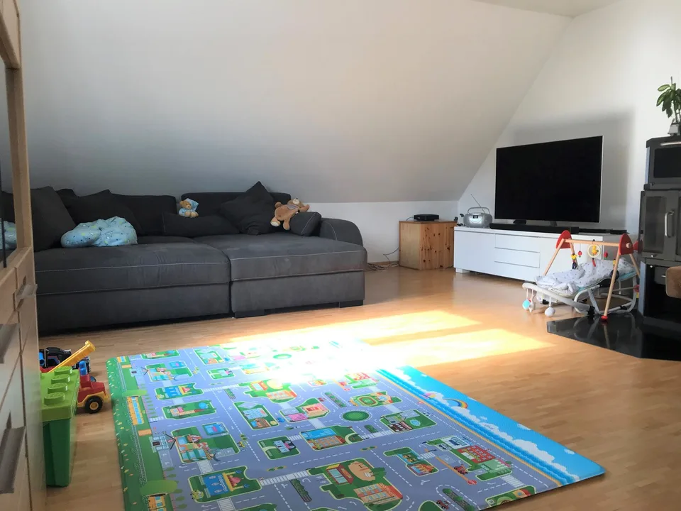 Charmante 4,5 Zimmer Maisonette-Wohnung im Dorfkern von Oberwinterthur – Foto 8 von 14