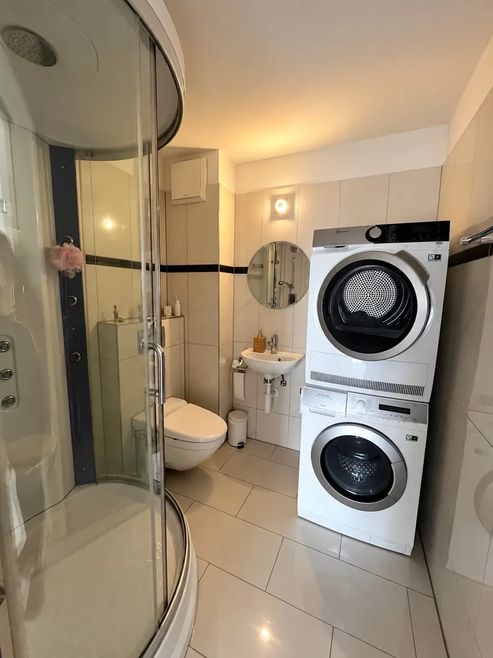 5.5-Zimmer-Wohnung mit grosser Terrasse, Balkon & Jacuzzi – Foto 13 von 18