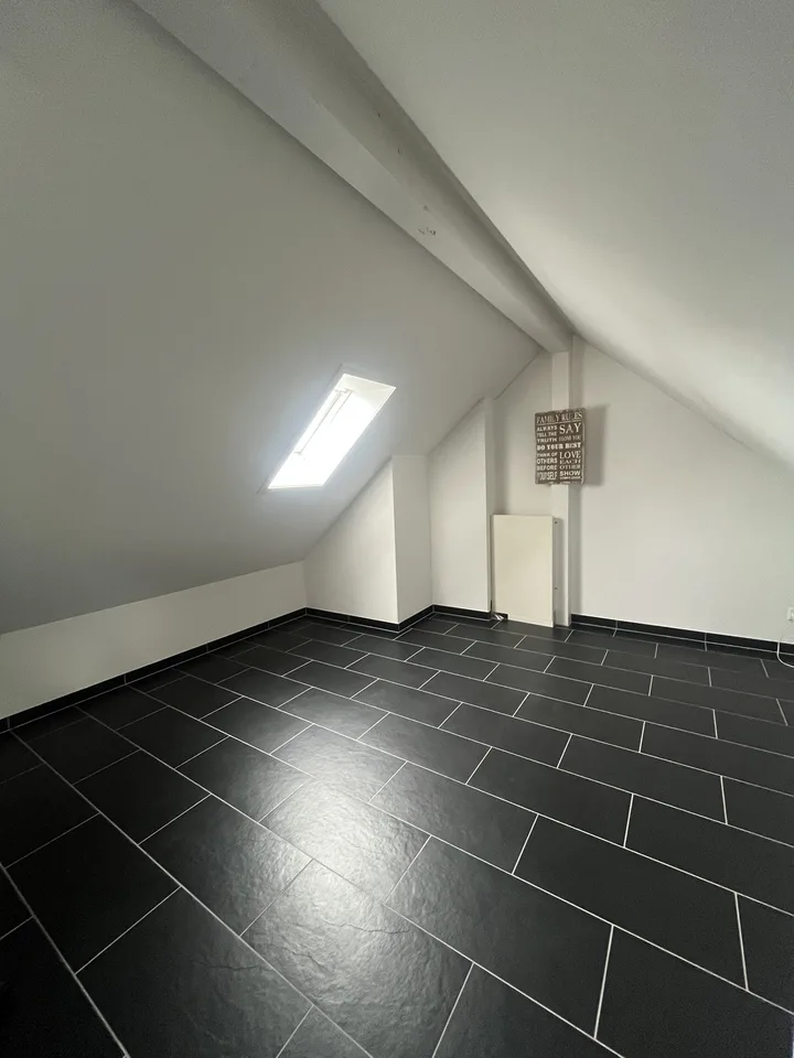 5.5-Zimmer-Wohnung mit grosser Terrasse, Balkon & Jacuzzi – Foto 18 von 18