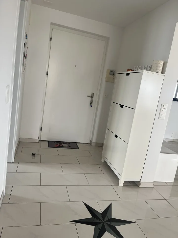 5.5-Zimmer-Wohnung mit grosser Terrasse, Balkon & Jacuzzi – Foto 2 von 18