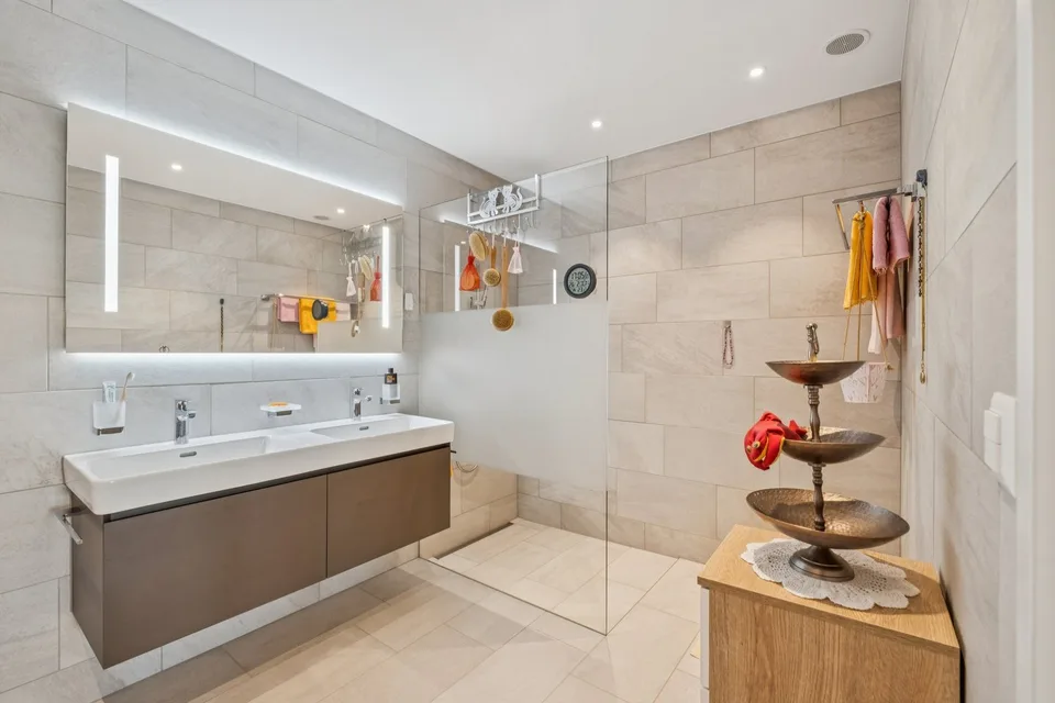 Exclusive ownership apartment with panoramic views on the 23rd floor of House C of the Three Point residential towers – photo 12 of 12