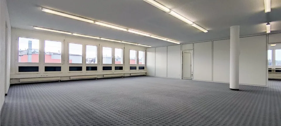 Diverse office spaces – photo 11 of 12